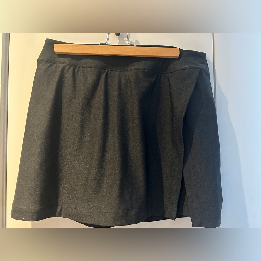 Outdoor Voices Black Exercise 3 inch Skort Size XL